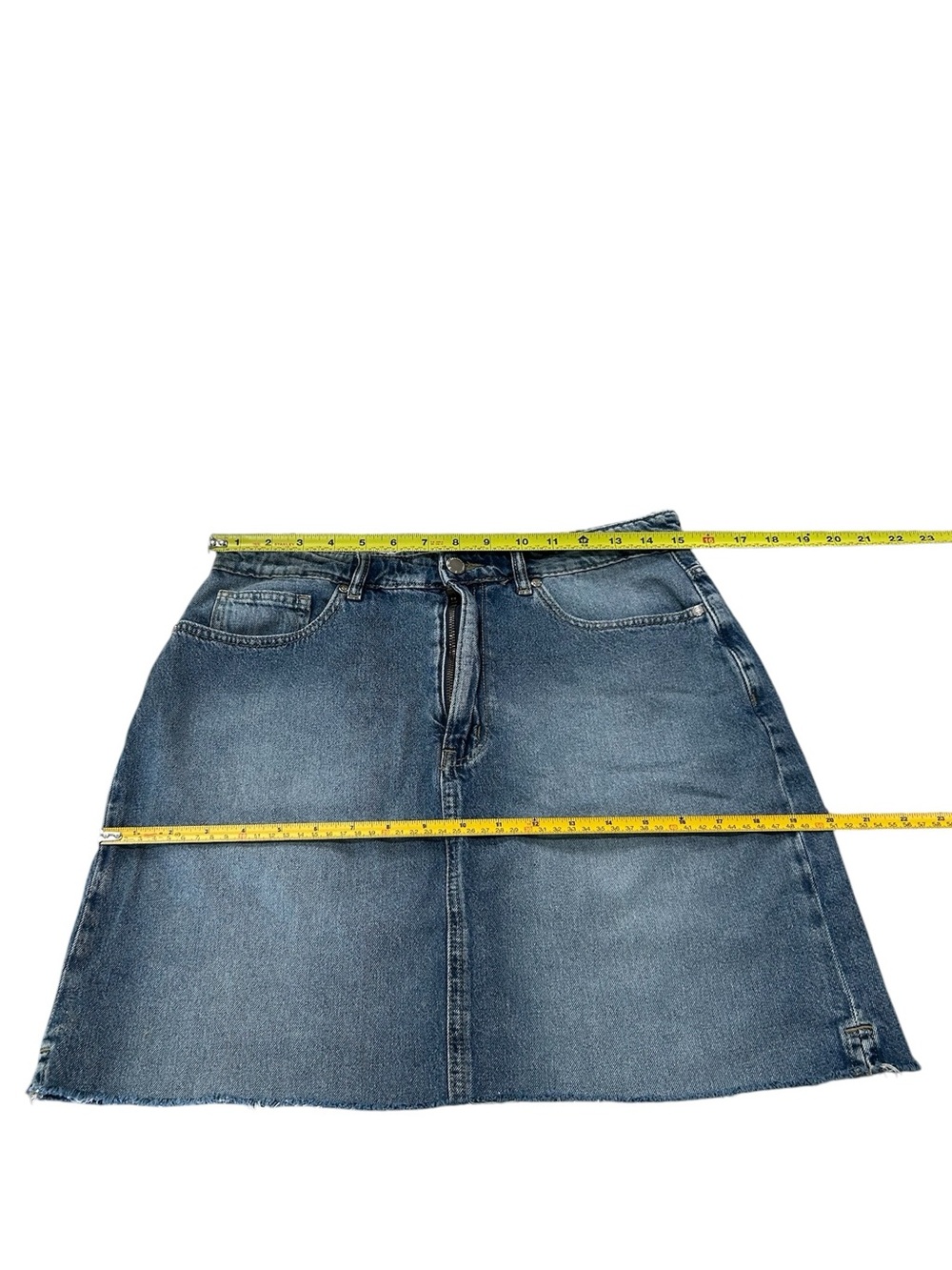 Rebecca Minkoff Raw Hem Denim Skirt Size 8 Light Wash Mini Length Cotton Jean - Picture 11 of 12